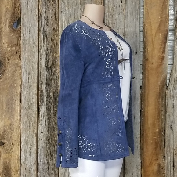 MiFRESIA LAZER CUT DESIGN SUEDE JACKET! - Picture 5 of 10